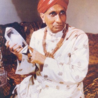 C.-V.-Raman-Indian-Physicist-2