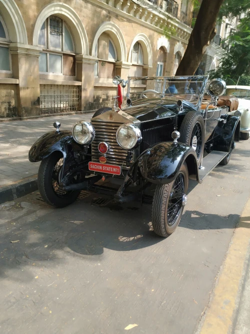 vintage-and-classic-car-club-of-india-fort-mumbai-vintage-car-dealers-DZuZn4ZxRF.webp